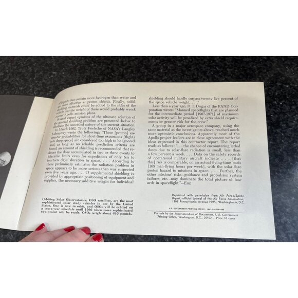 Vintage NASA 'Weather In Space' By J. S. Butz, Jr. Booklet U.S. Government 1963 - Picture 4 of 5